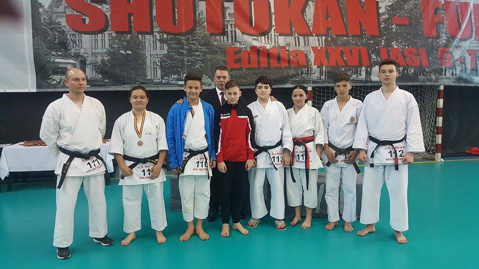 10 karate club