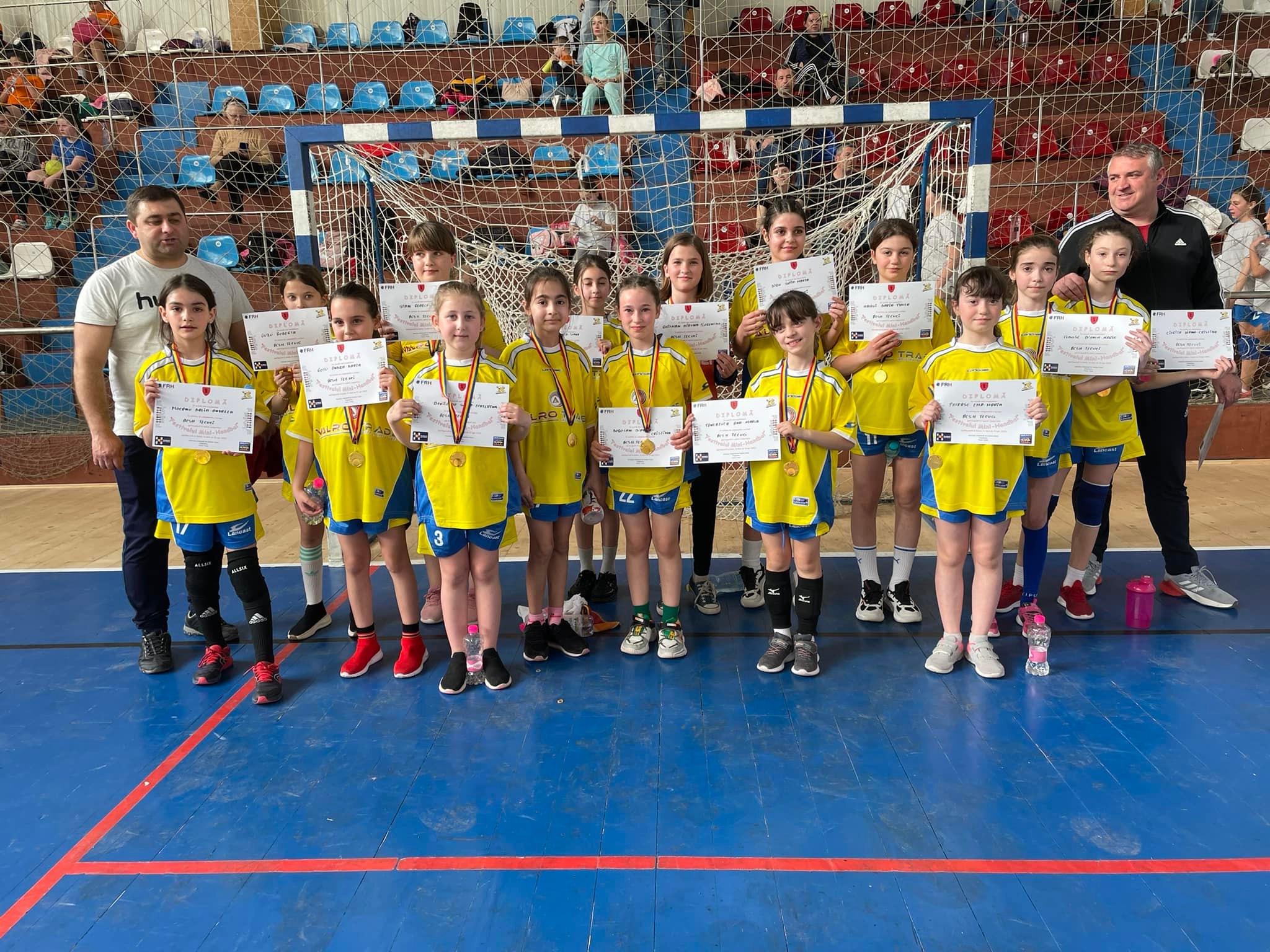 12 minihandbal 3