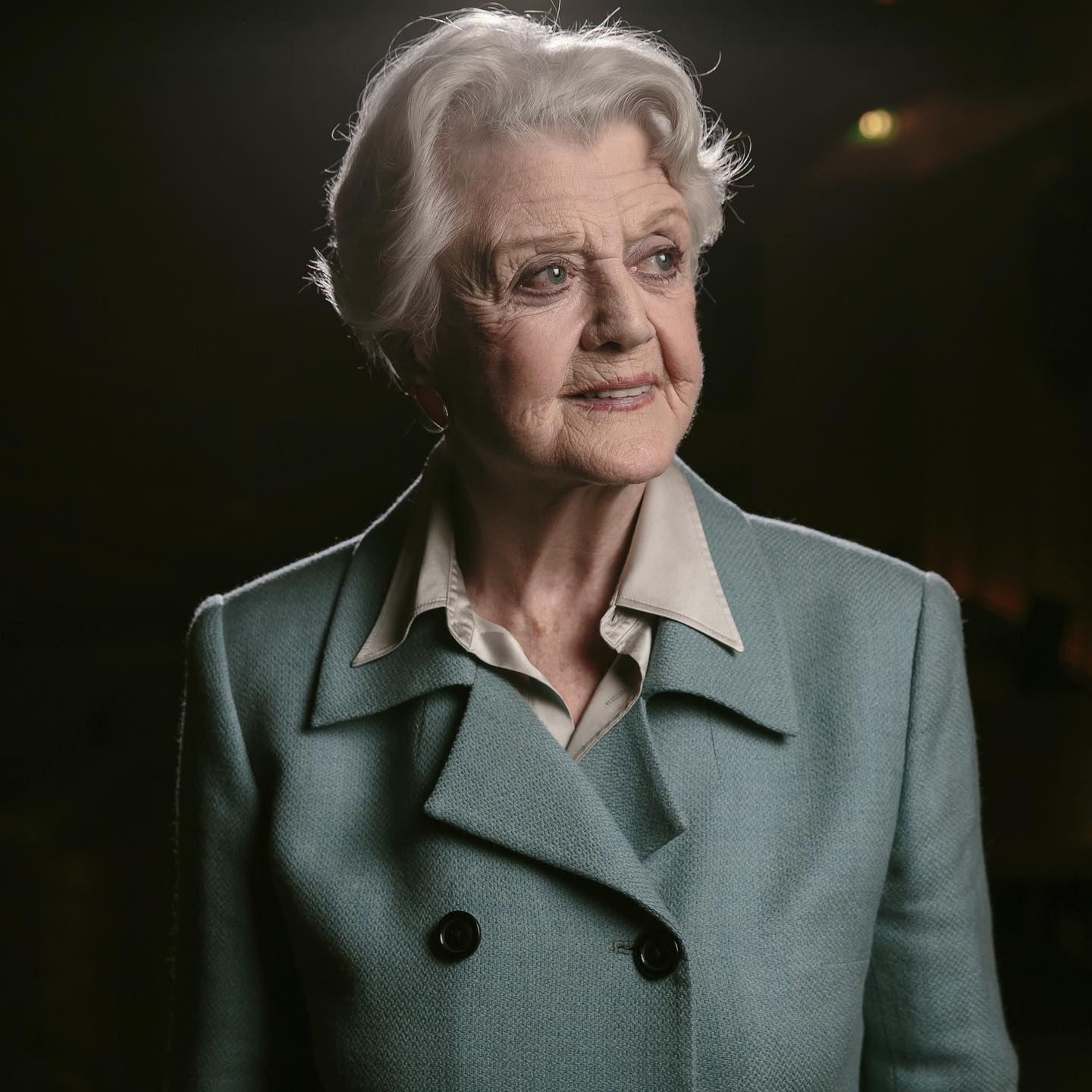 a murit angela lansbury