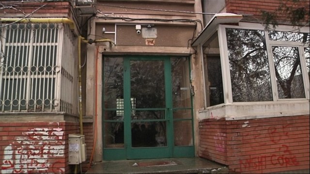 batran talharit scara blocului2