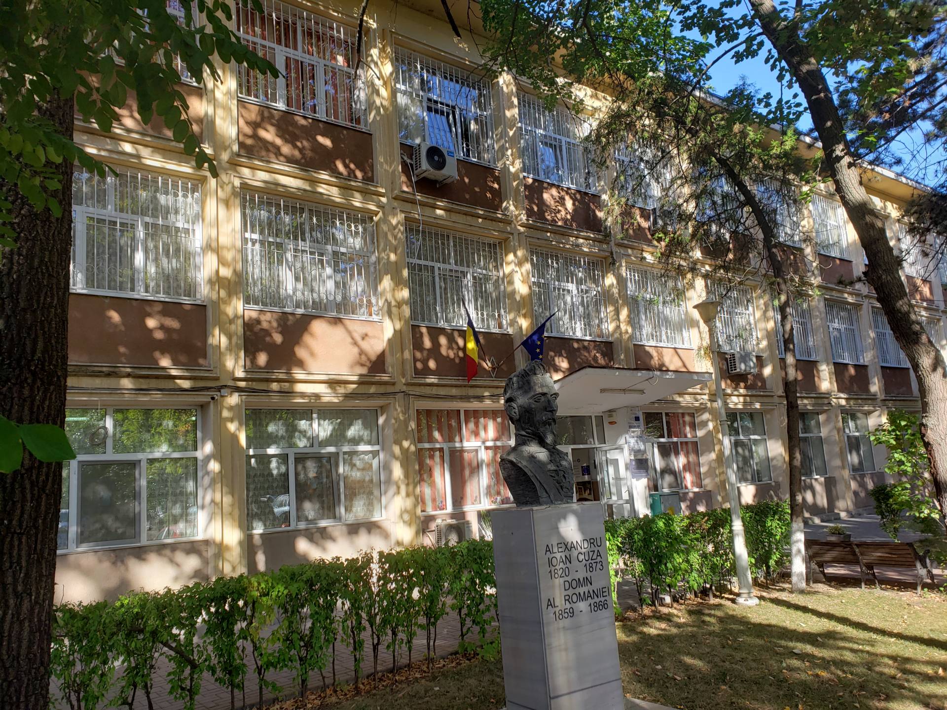 Anchete în serie şi acuzaţii grave la Colegiul Al. I. Cuza