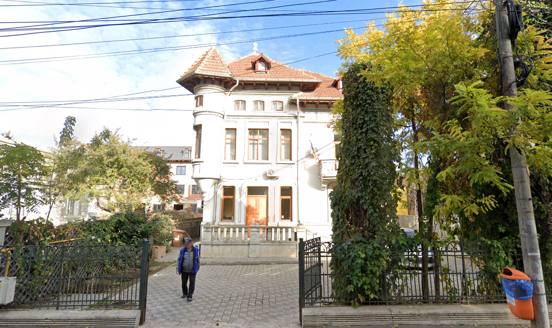 Grevă japoneză la Direcţia Judeţeană de Statistică Galaţi