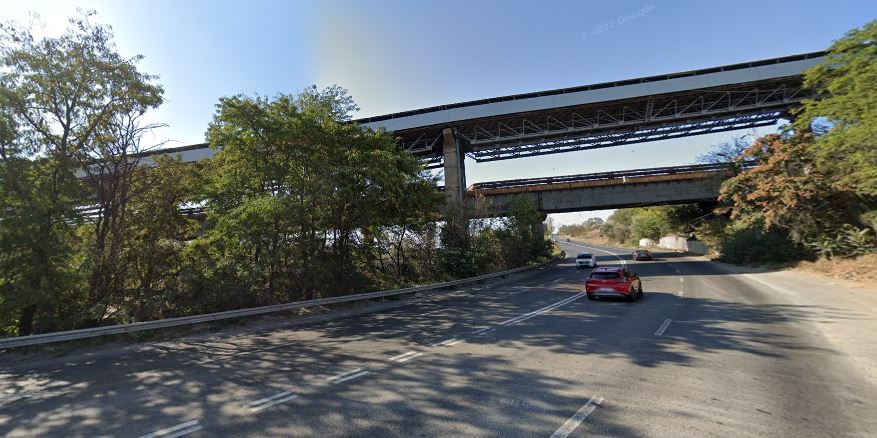 Benzile transportoare din zona Tirighina, în pericol de prăbuşire peste DN2B