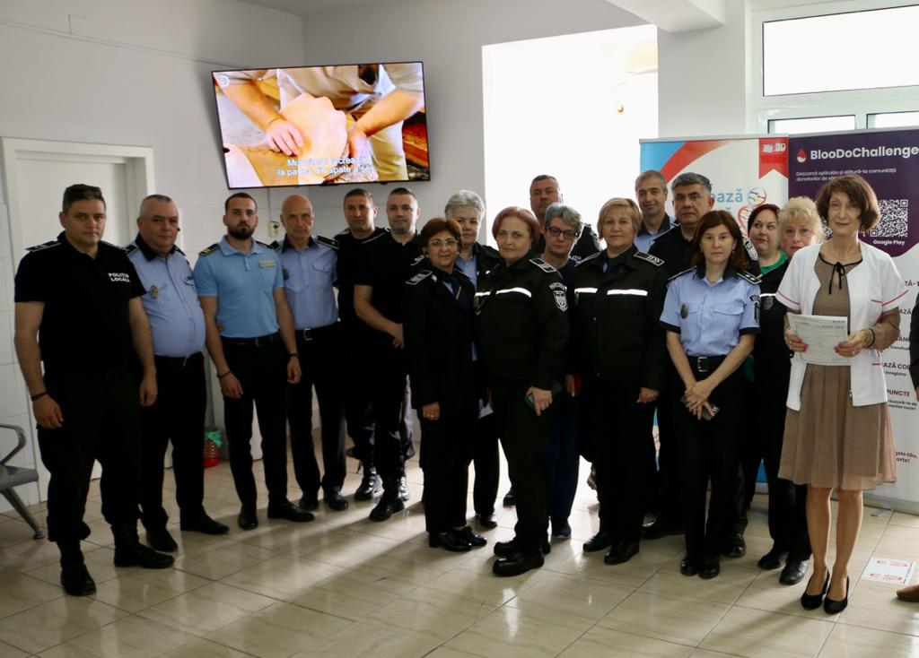 Poliţişti locali, îngeri pentru un coleg de la Penitenciarul Galaţi (FOTO)