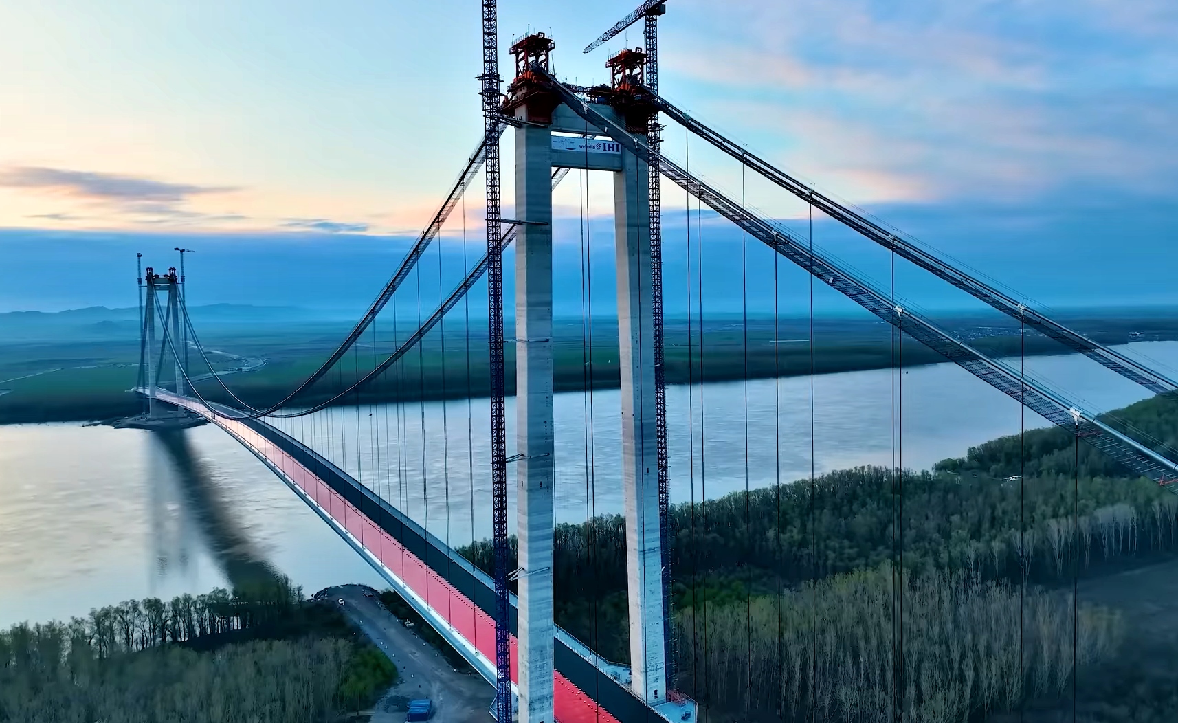 Constructorii Podului peste Dunăre au ajuns la al patrulea certificat negativ