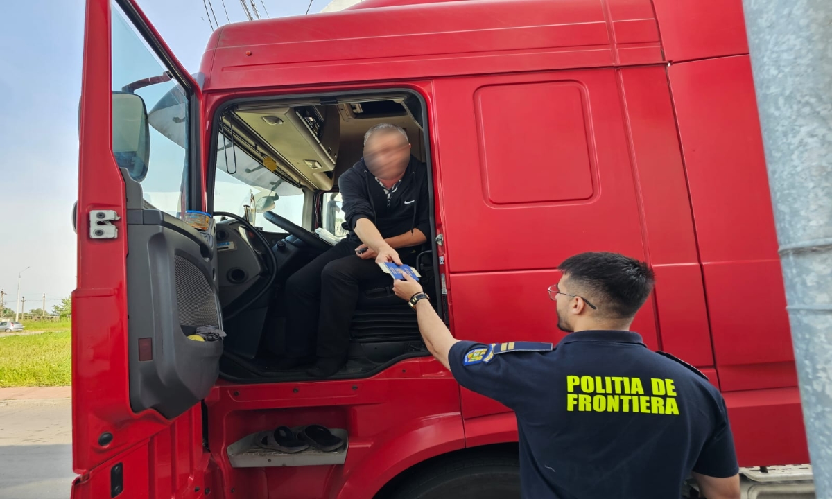 Galaţi: Atestat de competenţă profesională fals descoperit la frontieră