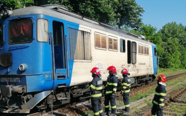 Incendiu izbucnit la o locomotivă, pe traseul Tecuci-Iaşi