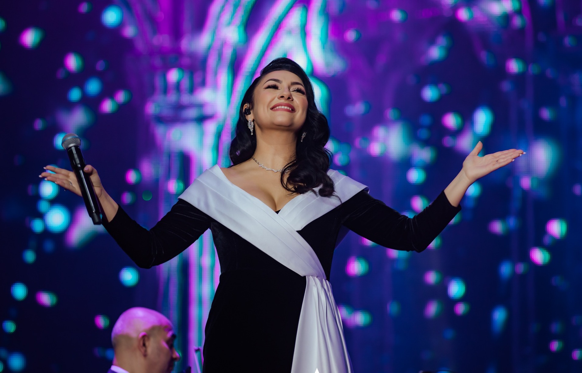 Concert Andra şi spectacol de artificii azi la Zilele Galaţiului 2023