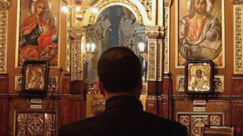 Gălăţean reţinut după ce a spart biserica din sat