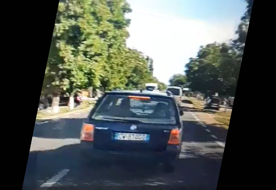 VIDEO: Şicanare în trafic la Galaţi. Poliţia îi caută pe şoferii implicaţi (UPDATE)