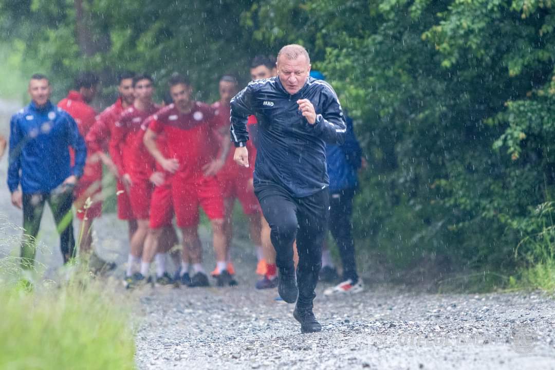 La mulți ani, Dorinel Munteanu!