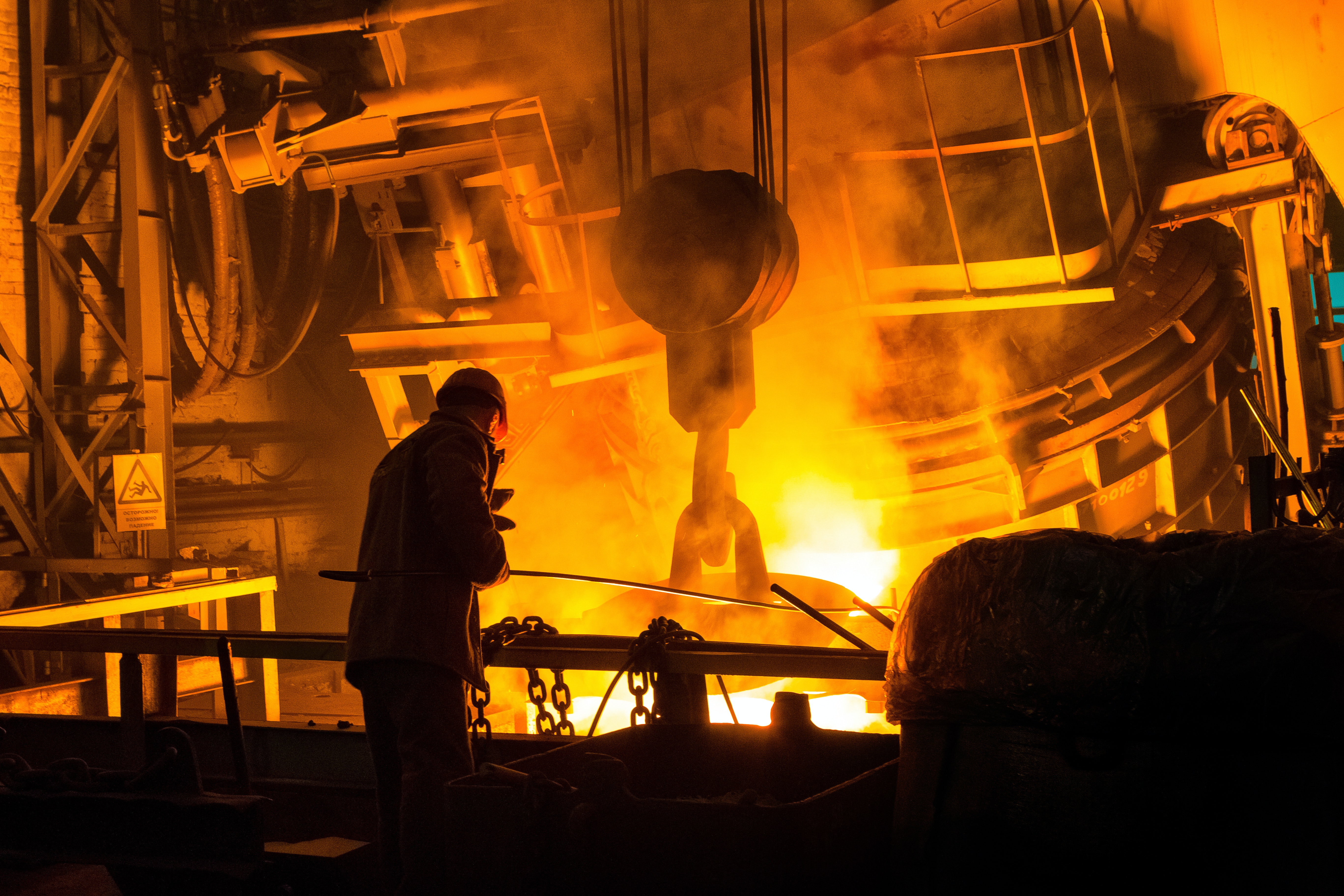 LIBERTY Galaţi caută următoarea generaţie de lideri şi specialişti în industria oţelului