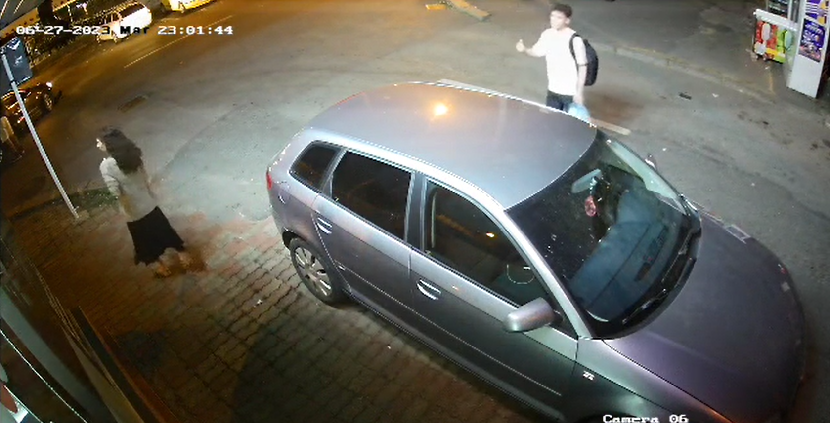 VIDEO: Accident pe Domnească, lângă cămine. Un motociclist a fost grav rănit de un tânăr şofer mincinos