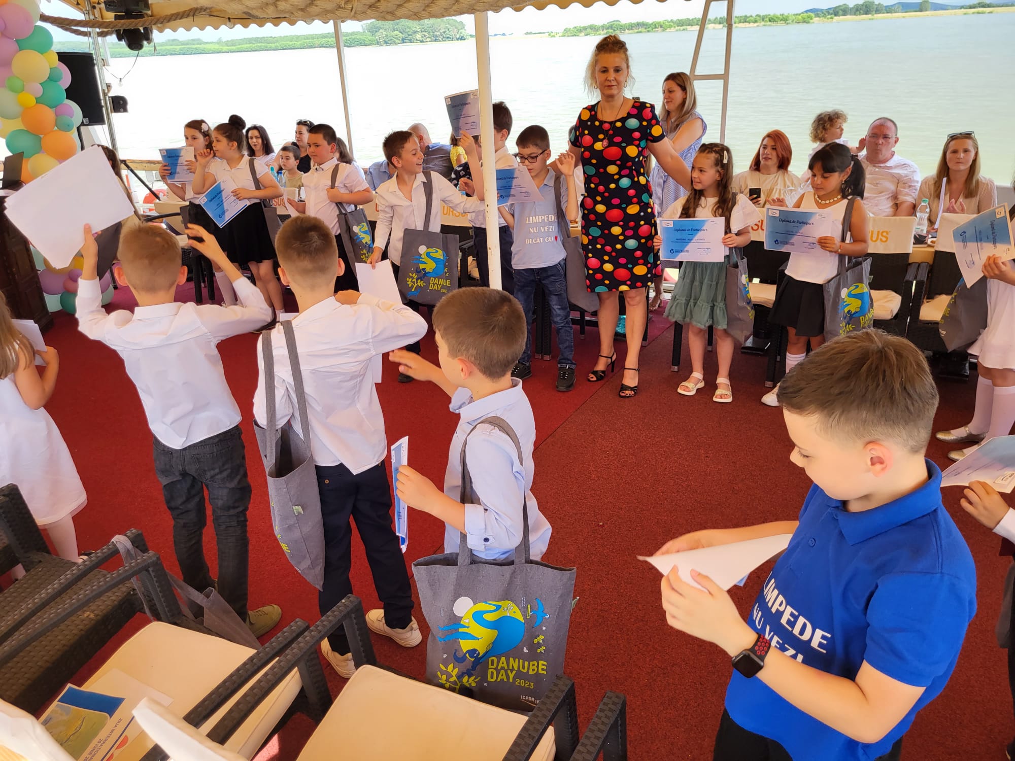 Să păstrăm Dunărea albastră! Evenimente în şcolile şi liceele gălăţene de Ziua Dunării