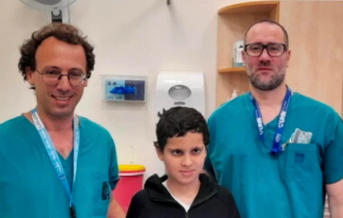 Operaţie rară: Medicii au reataşat capul unui copil de 12 ani, după un teribil accident, în Israel