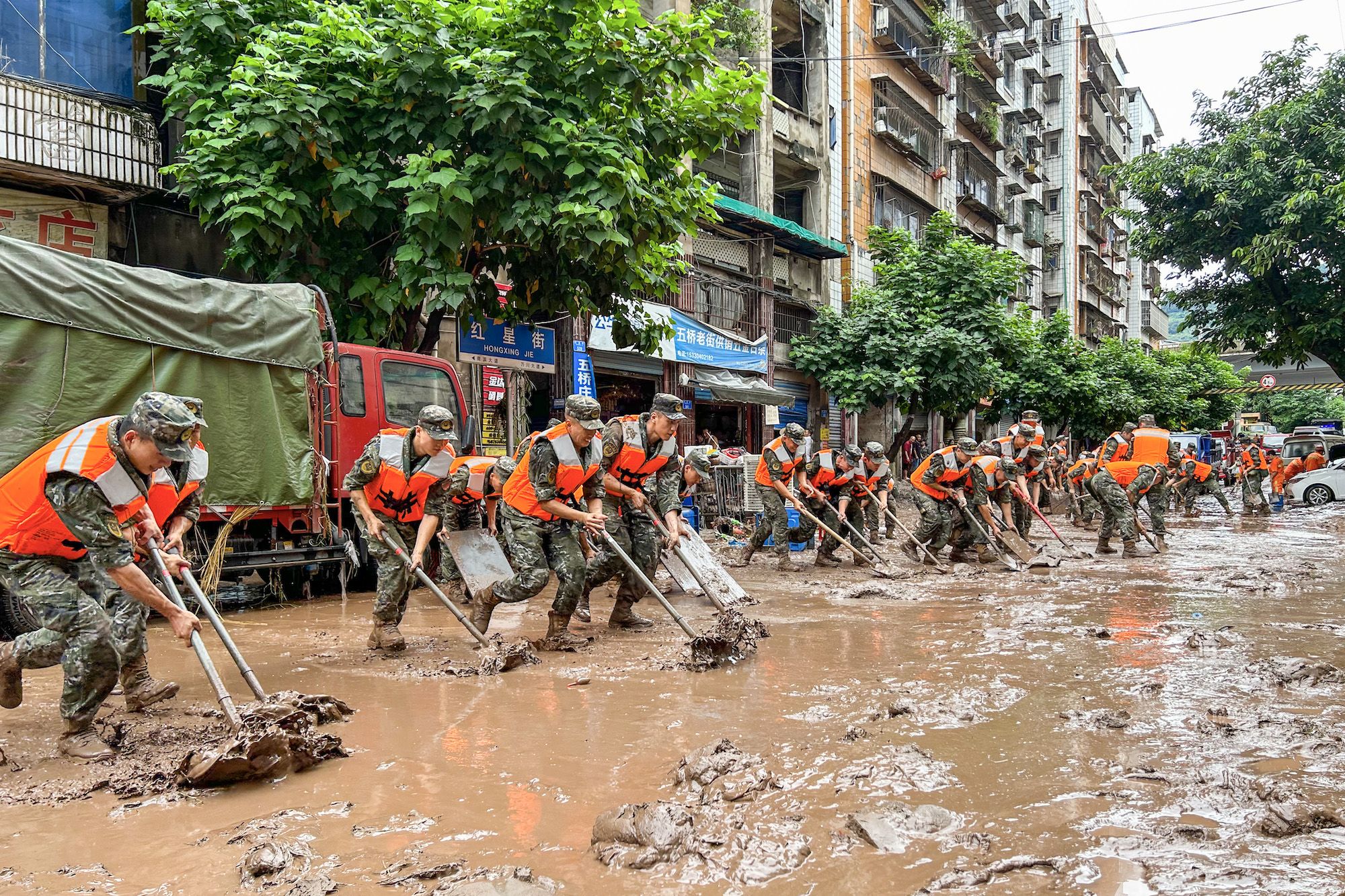 China: Cel puţin 11 morţi şi 27 de dispăruţi în urma ploilor şi inundaţiilor din Beijing