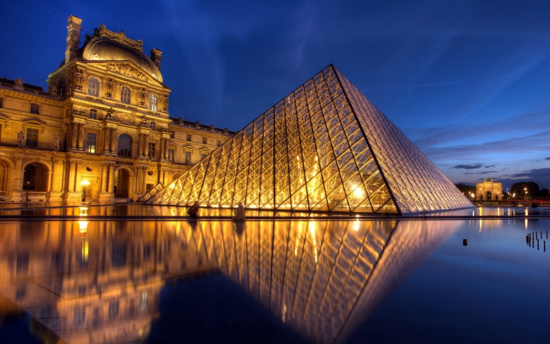 Muzeul Luvru din Paris va avea o nouă intrare