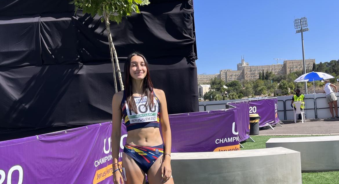 FOTO: Atleta gălăţeană Rebeca Daria Ciocan şi-a îndeplinit unul dintre vise la Ierusalim