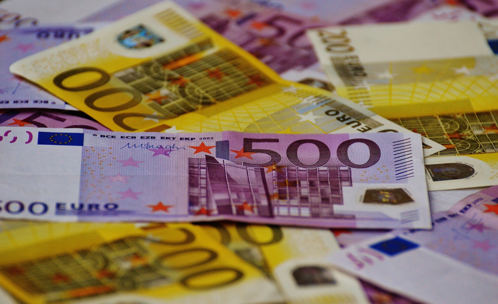 Irlanda şi România, cea mai mare creştere economică din UE