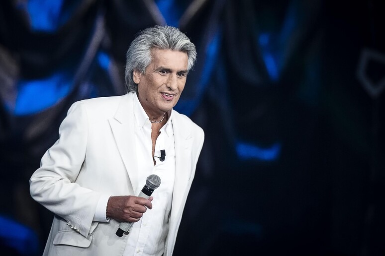 A murit îndrăgitul cântăreț italian Toto Cutugno