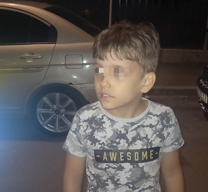 Copil de 8 ani plecat noaptea de acasă, găsit de poliţiştii tulceni