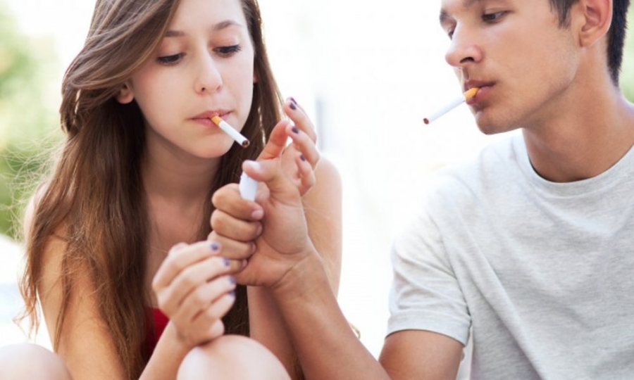 Campanie antifumat în şcoli - 28% dintre tinerii de peste 15 ani s-au declarat consumatori de tutun