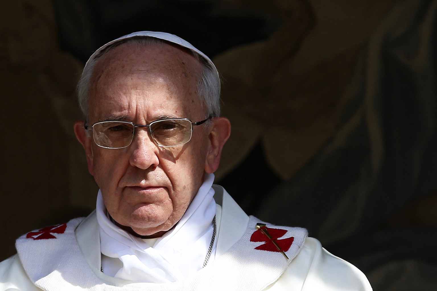 Papa lansează un apel la diminuarea cheltuielilor militare: «Să încurajăm lepădarea armelor!»