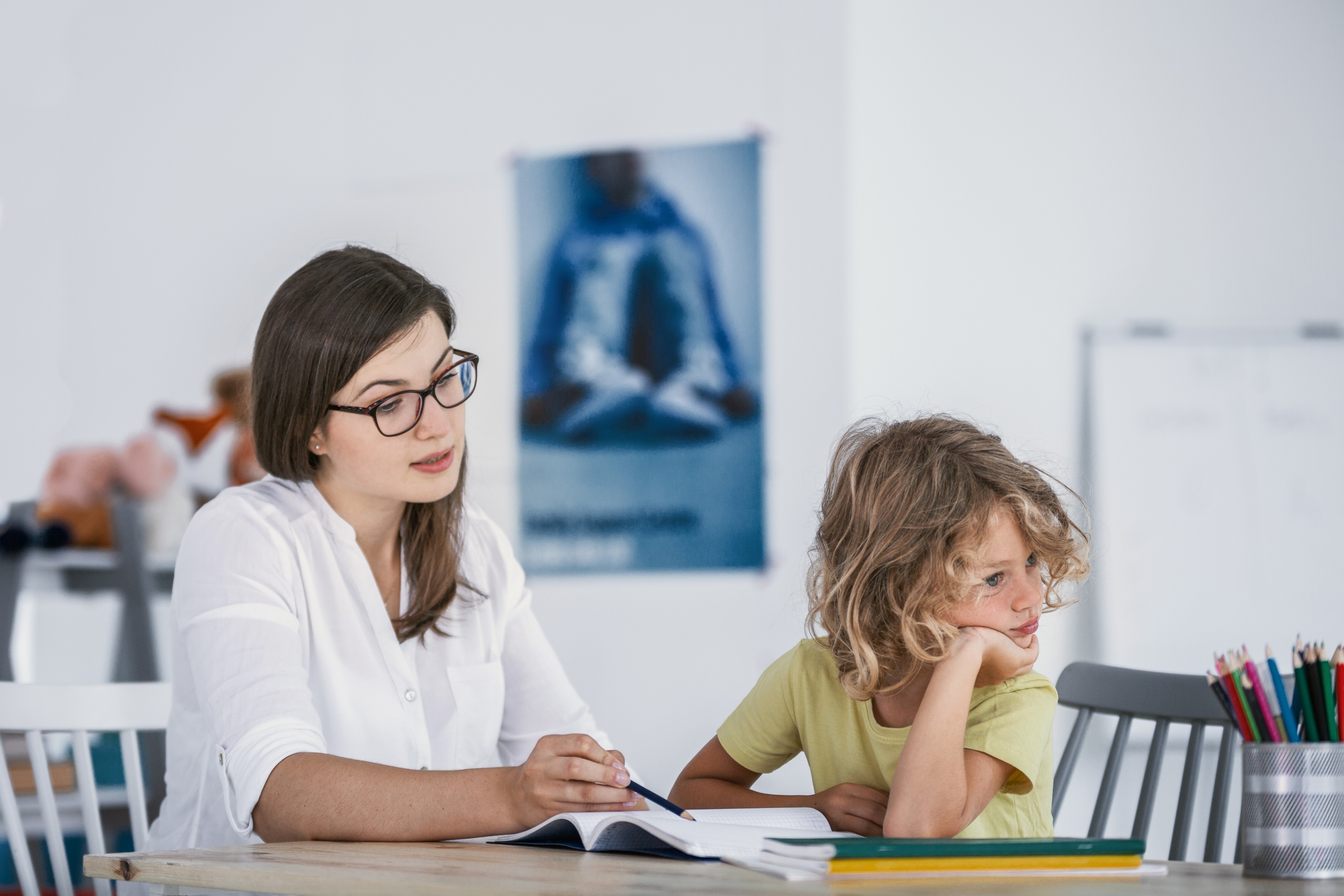 Stimularea creierului cu ajutorul electrozilor ar putea ajuta la ameliorarea simptomelor de ADHD la copii