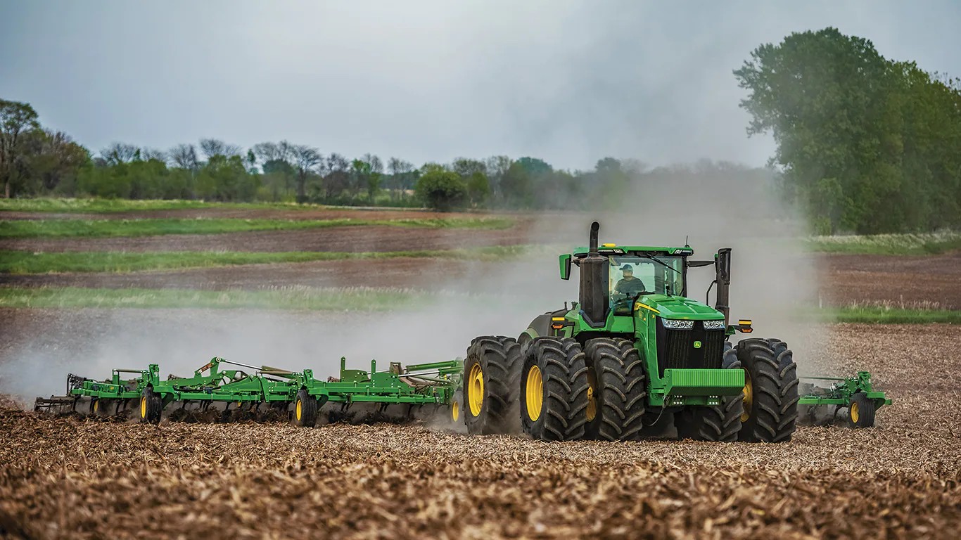 MADR: Sprijin financiar de 2 lei/litru de motorină pentru fermierii din sectorul vegetal