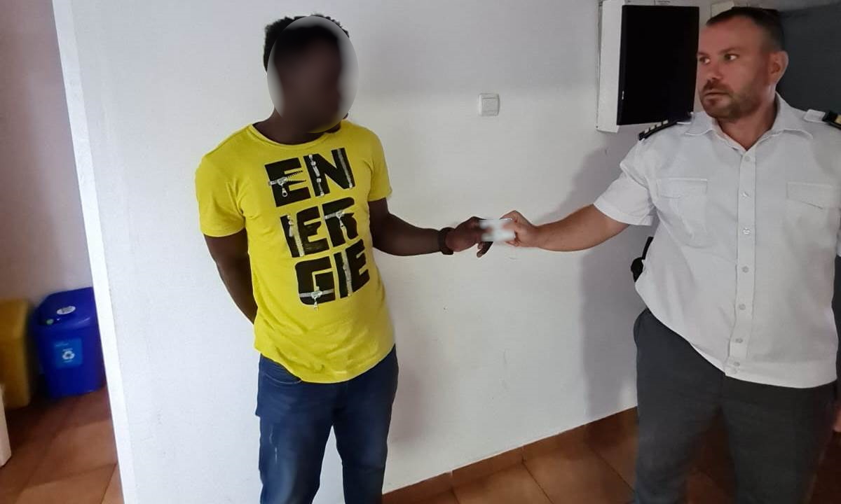 Cum a încercat un camerunez să fenteze poliţiştii de frontieră gălăţeni
