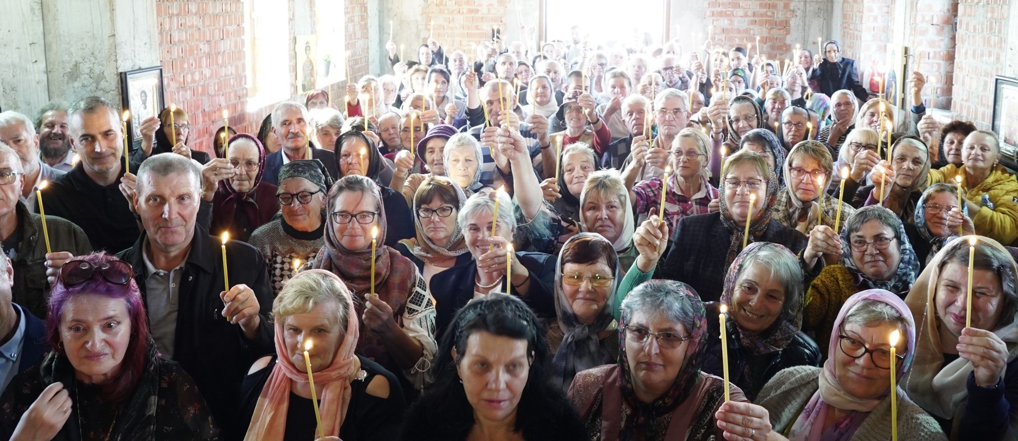 O nouă biserică în judeţul Galaţi (FOTO)