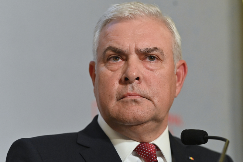 Ministrul Apărării: România e preocupată de războiul din Israel, dar va continua să susţină şi Ucraina