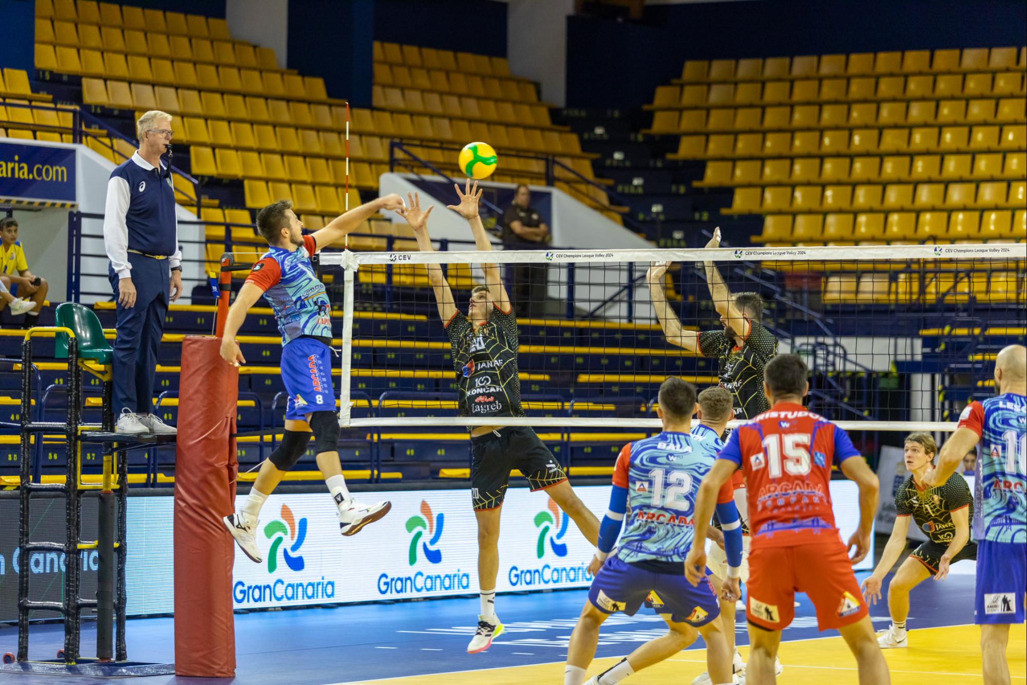 CSM Arcada Galaţi are şanse de calificare în turul 2 din CEV Champions League