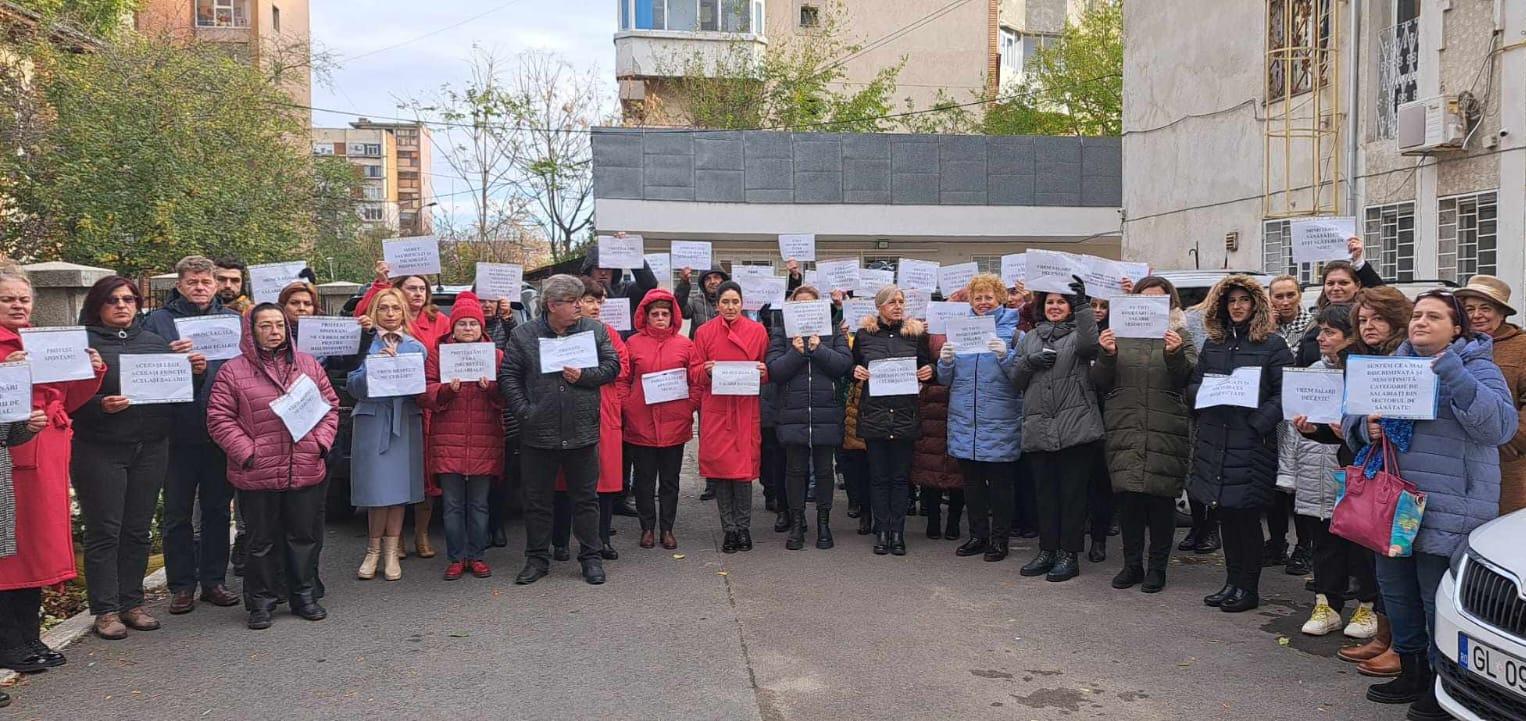 VIDEO: A patra zi de proteste la DSP Galaţi
