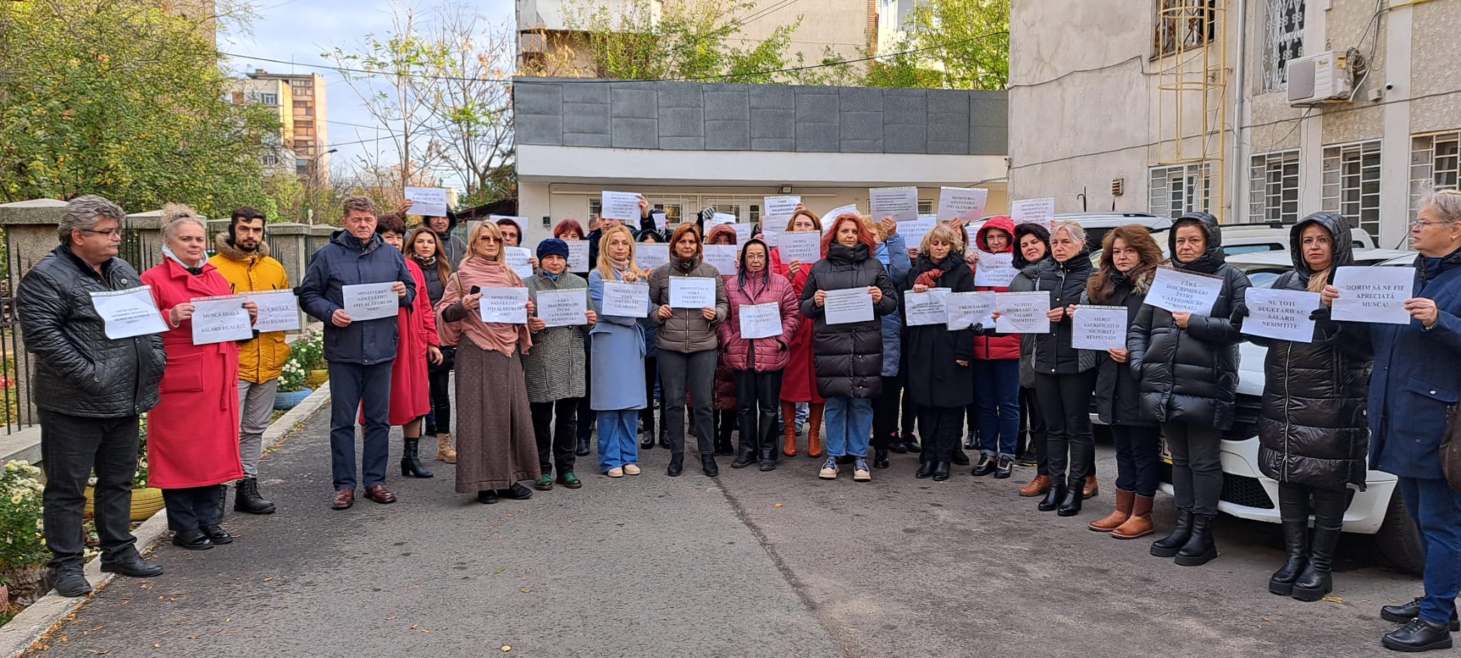VIDEO: A 5-a zi de proteste la DSP Galaţi