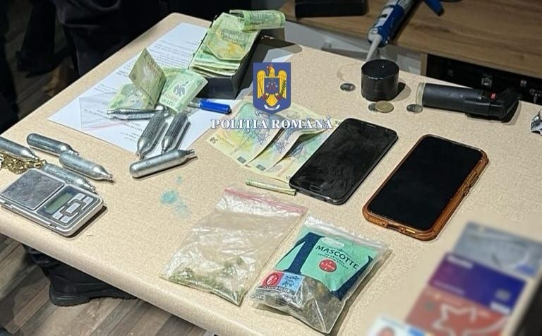 Fraudă informatică: Percheziţii şi reţineri la Galaţi