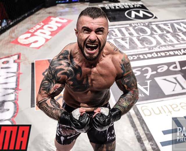 Campionul mondial MMA, Alin Chirilă, reţinut de poliţiştii din judeţul Galaţi pentru că a răpit un bărbat şi l-a bătut