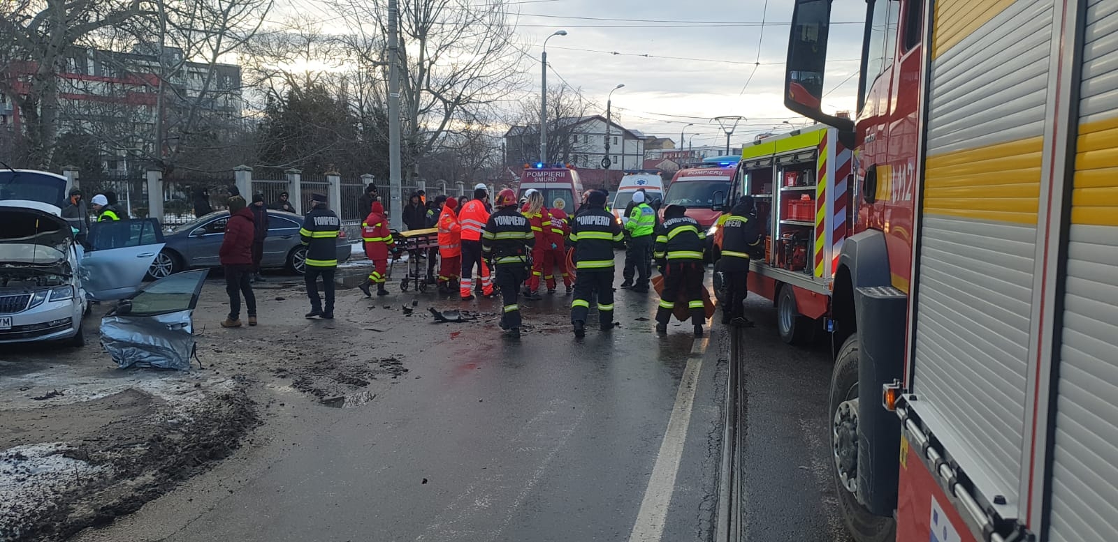 Un şofer de 24 de ani vinovat de accidentul de pe Basarabiei