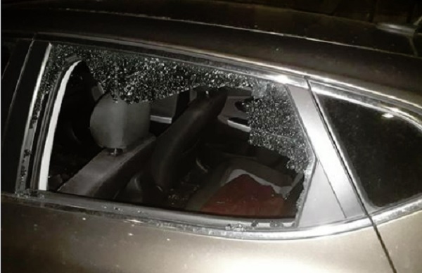 Brăila: Arestat după ce a spart în serie geamurile maşinilor ca să fure tot ce găsea de valoare