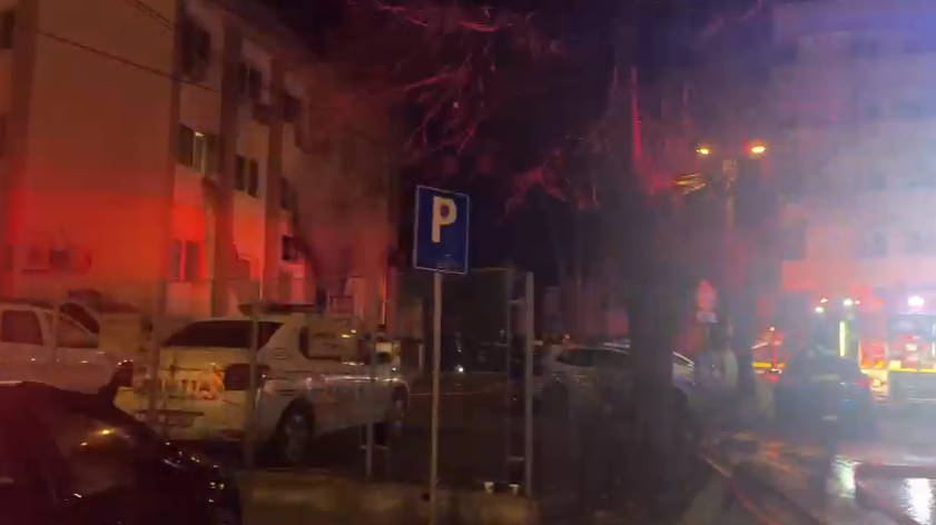 VIDEO: Incendiu la subsolul clădirii Poliţiei Municipiului Tulcea