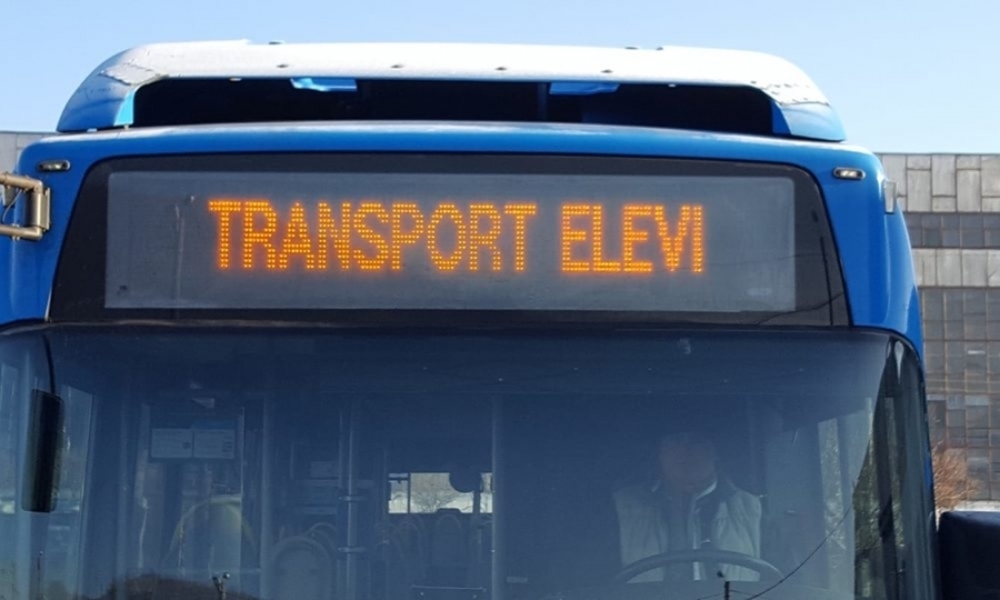 Ministerul Educaţiei a virat sumele restante pentru transportul elevilor