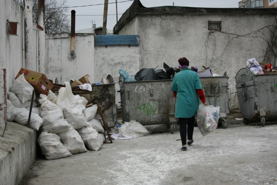 România, pe ultimul loc în UE la producţia şi reciclarea deşeurilor municipale