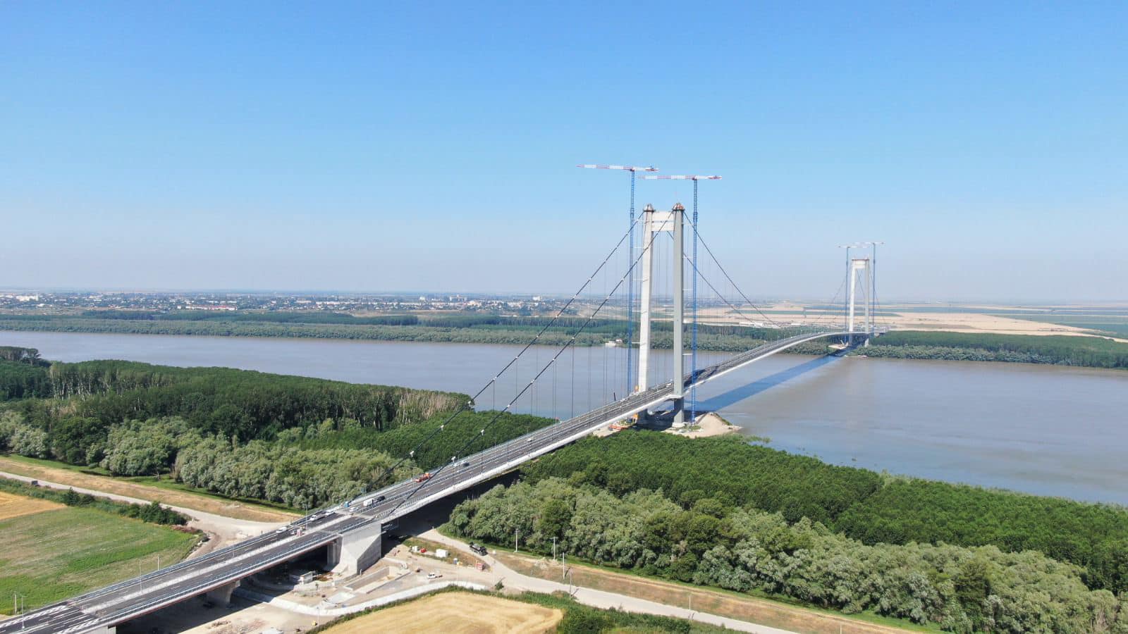 Statul şi-a expropriat şi propriile terenuri, la Podul Suspendat peste Dunăre de la Brăila