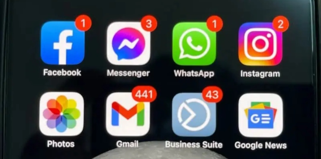 UPDATE! Probleme la Facebook, Instagram și Messenger