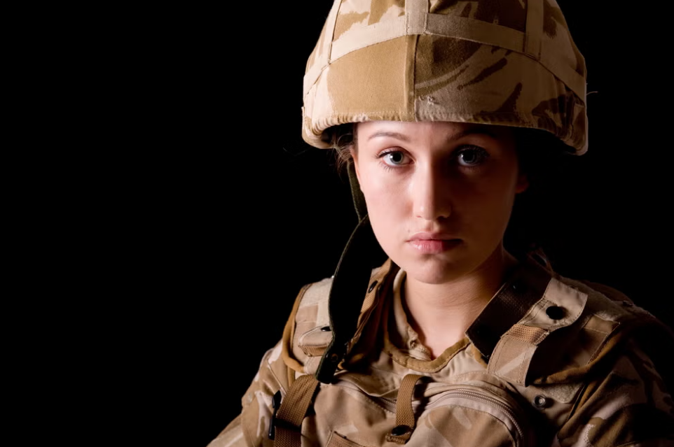 Danemarca introduce şi femeile în serviciul militar obligatoriu