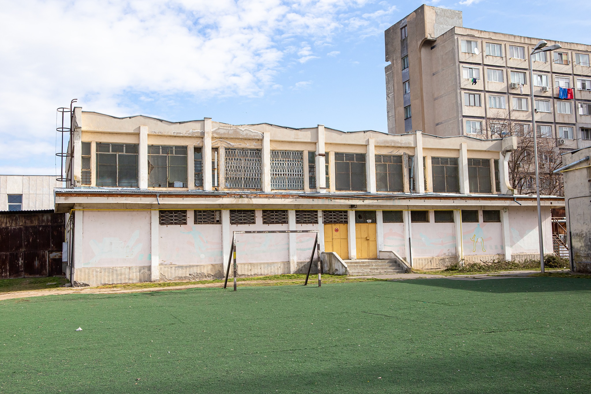 Sala de sport a Liceului de Marină intră în modernizare