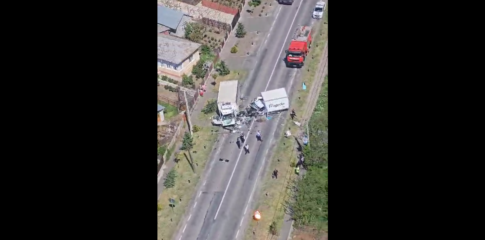 VIDEO: Grav accident la Surdila-Greci, cu 2 victime încarcerate, inconştiente. Intervine elicopterul SMURD Galaţi (UPDATE)