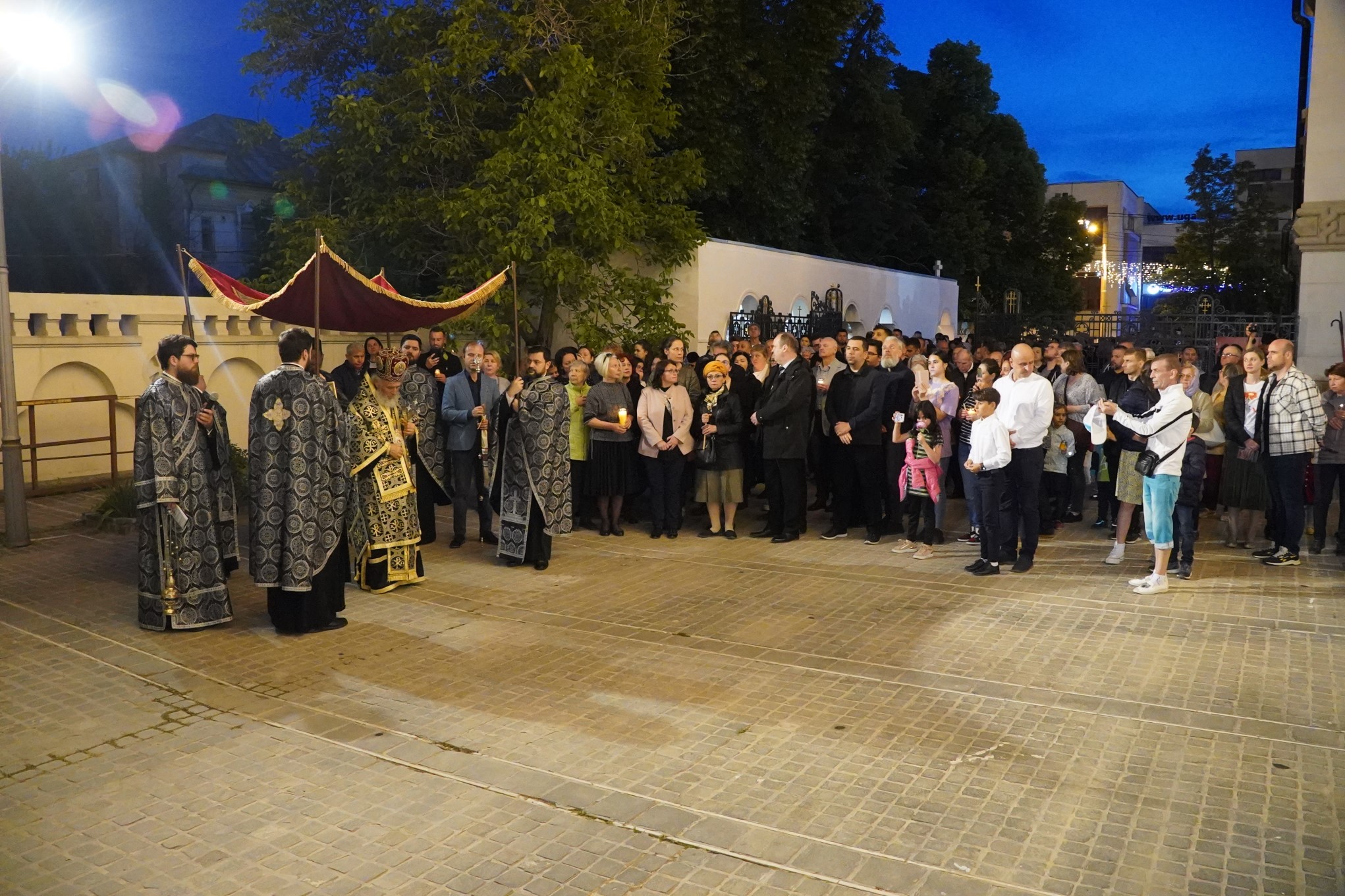 Prohodul Domnului la Catedrala arhiepiscopală din Galaţi