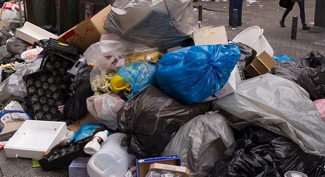 A fost declarată STARE DE ALERTĂ în judeţul Brăila din cauza gunoaielor