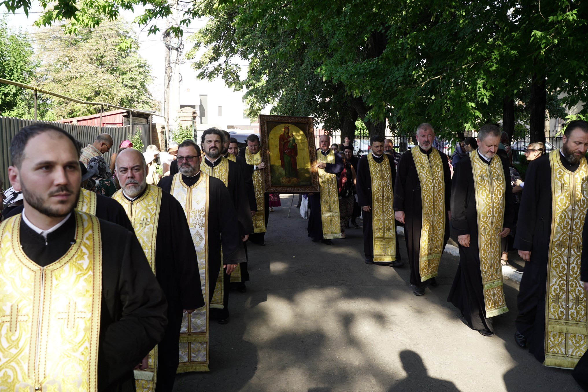 FOTO: Procesiune la Galaţi cu Icoana Maicii Domnului Prodromiţa